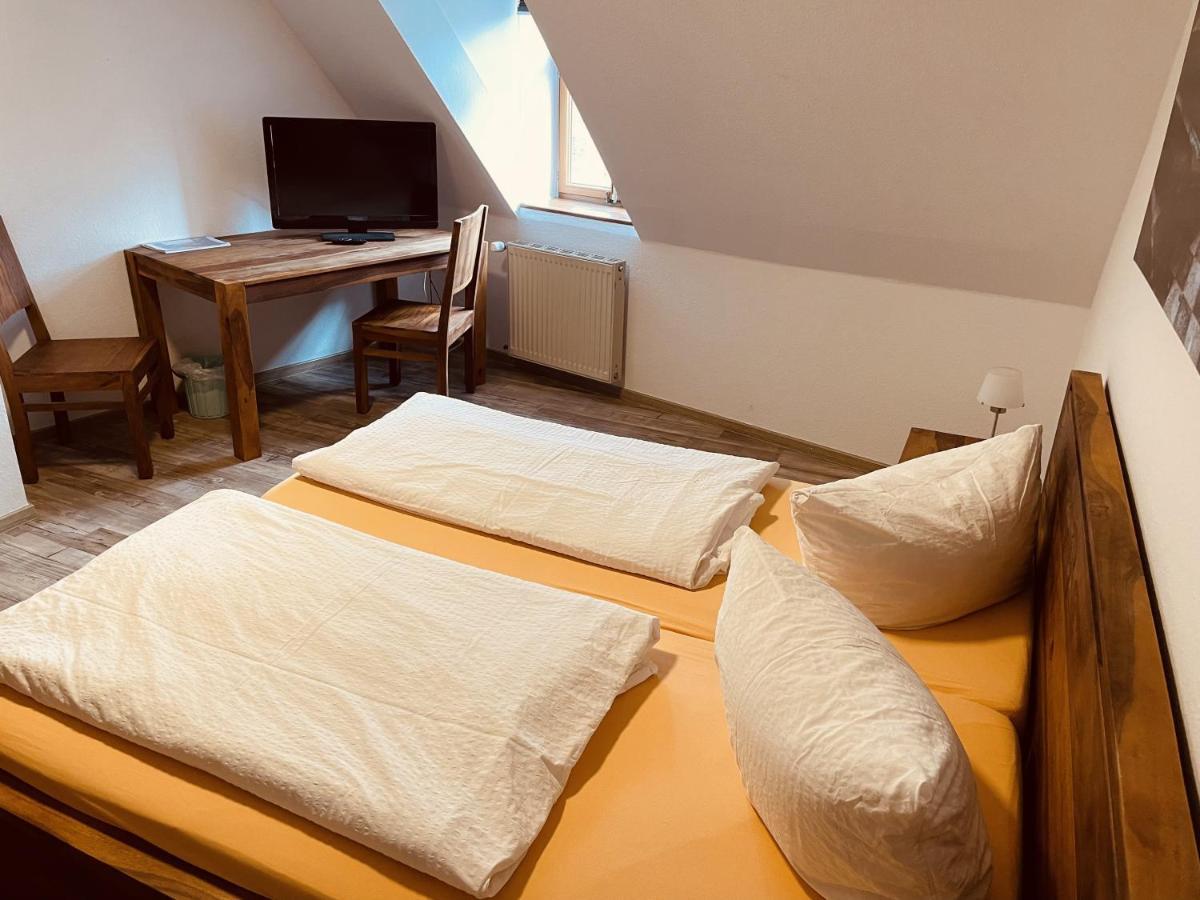 Zum Alten Krug Naumburg  Eksteriør billede